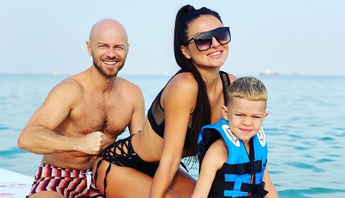 Влад Яма показал, куда сбежал с семьей от январских морозов в Украине: фото