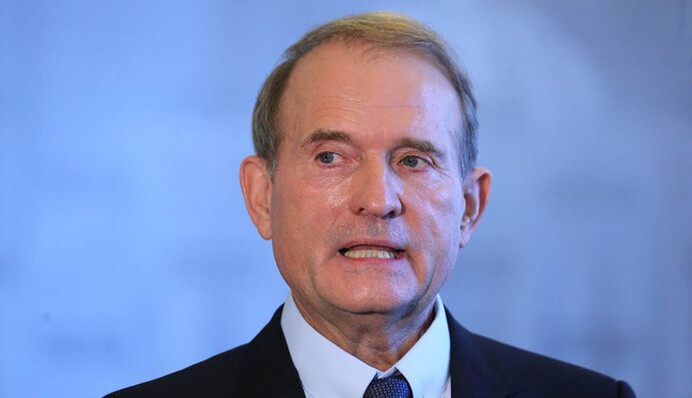 Нездоровые амбиции: почему Медведчук решил снова стать 