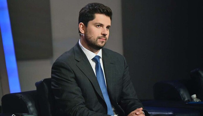 Это может быть секретная информация - нардеп Качура о блокировке телеканалов Медведчука