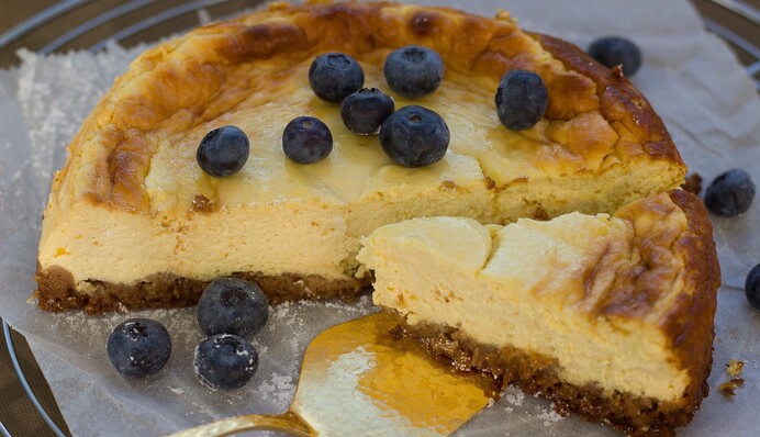 Печемо вдома Баскський чізкейк: рецепт, особливості та поради для приготування
