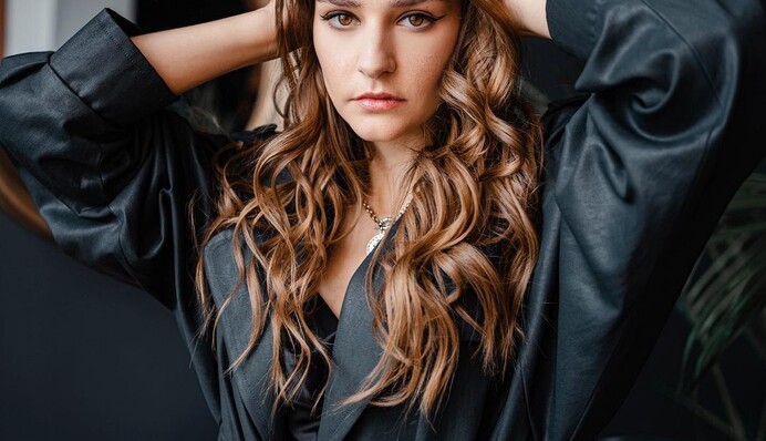 Звезду российских сериалов Глафиру Тарханову не пустили в Украину и запретили въезд на 3 года