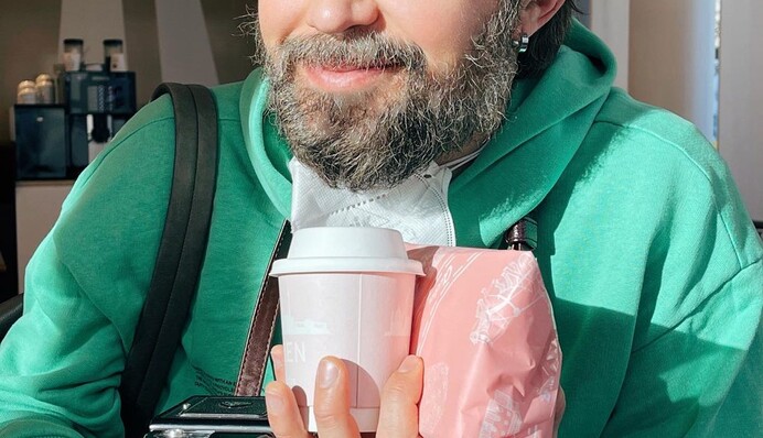 Сергею Бабкину сделали первую операцию в Вене - певец показал себя сразу после процедуры