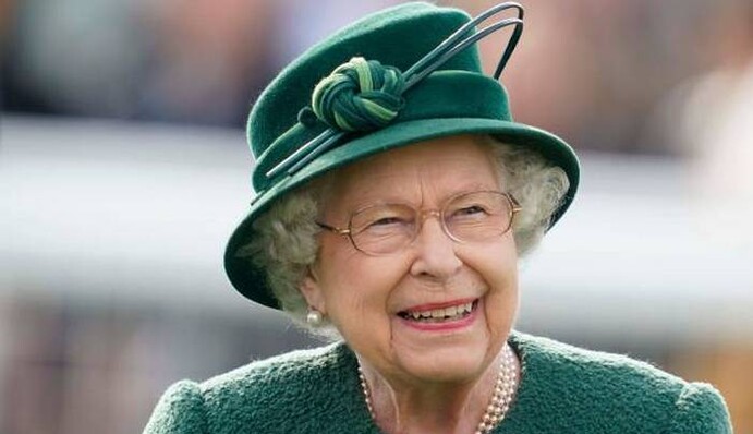 Елизавета II отмечает 69-ю годовщину восхождения на престол - Букингемский дворец показал архивные кадры