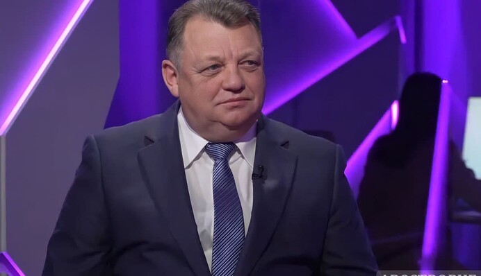 Росія кожен день посилює військове угруповання біля України, везуть навіть 