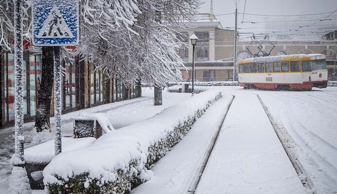 Після зими дороги полетять, буде багато ям - начальник Управління доріг