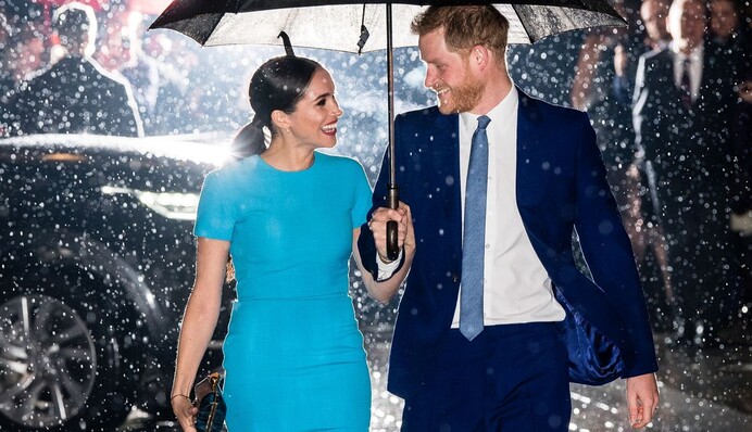 Приятель королівської родини розкрив історію, яка стоїть за чорно-білим фото вагітної Меган Маркл