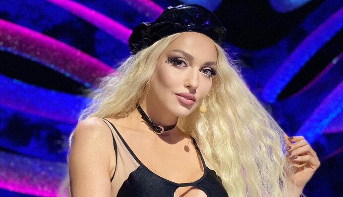 У квартирі Олі Полякової обвалилася стеля - у величезних збитках співачка звинуватила ЖЕК