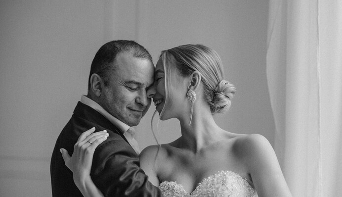 Дружина Віктора Павлика оголосила стать їхньої дитини і показала зворушливе відео