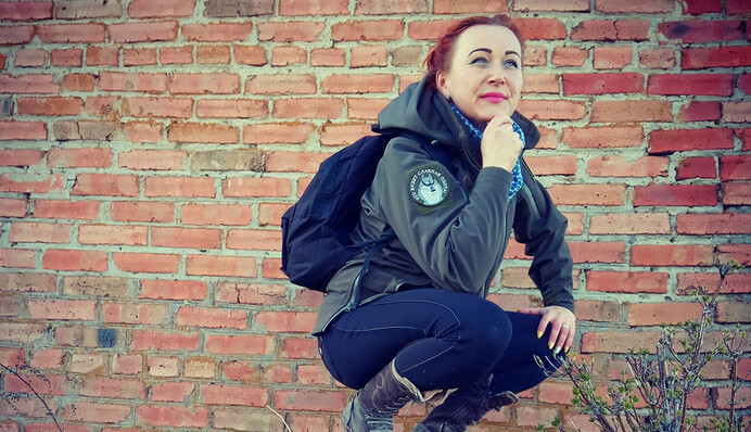 Украинская учительница стала читать рэп-уроки, но коллеги не оценили - из-за негатива она ушла из школы в интернет