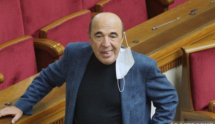 Без Крыма в голове: будет ли Зеленский добивать Рабиновича вслед за Медведчуком