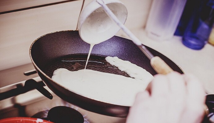 Как не испортить блины на Масленицу: 5 главных ошибок при выпечке дома