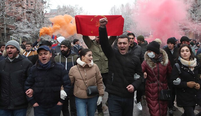 Карабахський синдром: чи почнеться у Вірменії громадянська війна