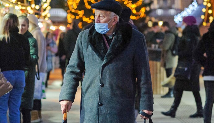 Выживают за 2000 гривен: как спасти пенсионеров от нищеты