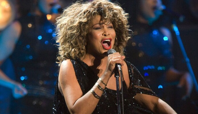 Тіна Тернер попрощалася із шанувальниками. Сім років тому співачка перенесла інсульт, але так і не змогла одужати