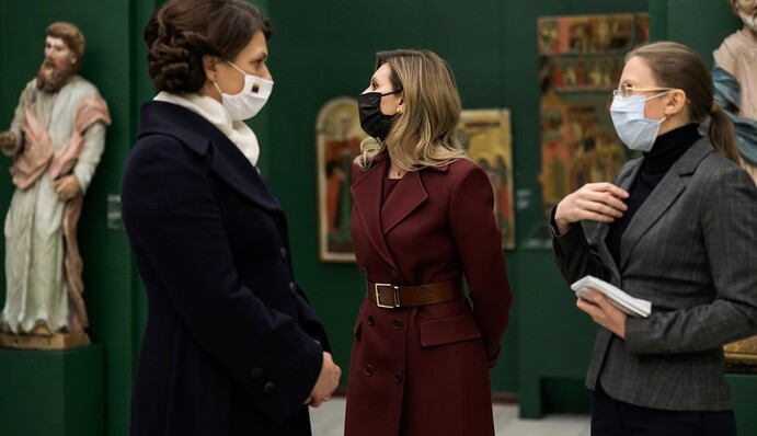 Олена Зеленська показала, як цієї весни носити пальто: стильний образ першої леді