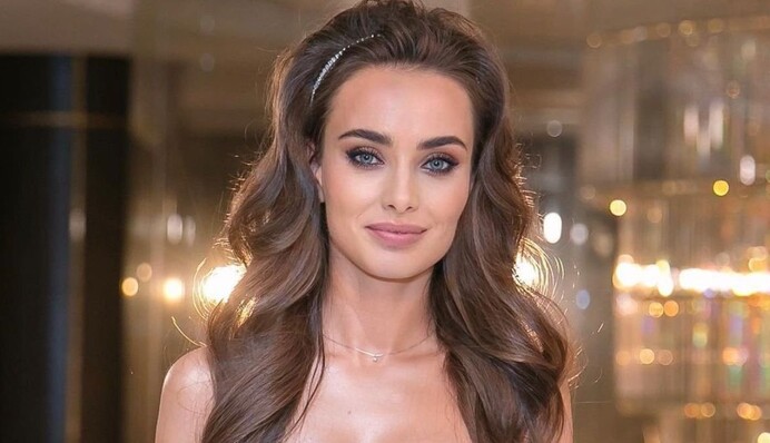 Ксения Мишина показала, как выглядит счастье. Правда, на фото не нашлось места для победителя 