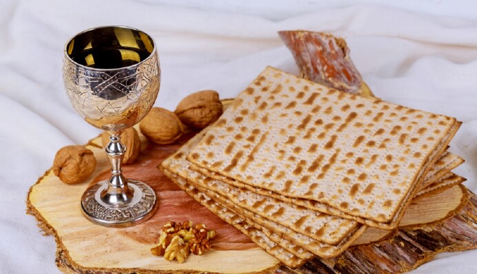 Как празднуют Песах: главные обычаи и традиции иудейского праздника