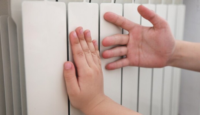 Кто кого нагревает: почему в платежках приходят аномально высокие суммы за тепло