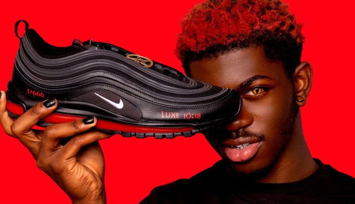 Репер випустив 