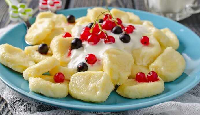 Як приготувати ліниві вареники з сиром: детальний рецепт і поради