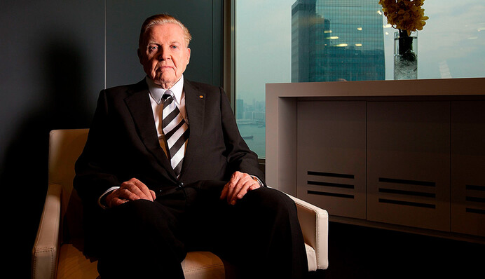 Умер нобелевский лауреат по экономике Роберт Манделл - его зовут 