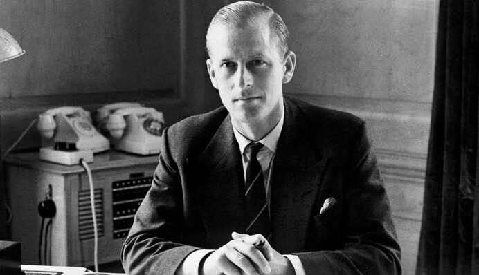 У мережі згадують приїзд принца Філіпа до Києва - чоловік Єлизавети II підтримував дочку на скачках