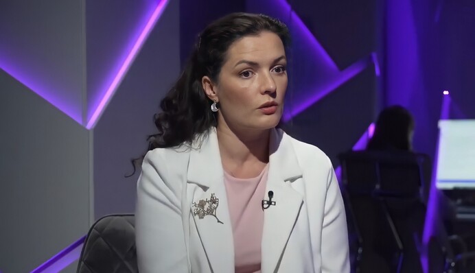 Какой у нас локдаун, когда люди спокойно ходят в кафе и рестораны - Зоряна Скалецкая