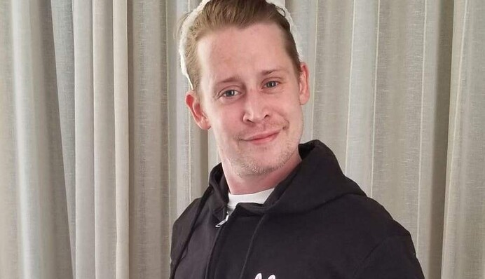 Маколей Калкин впервые стал отцом - ребенка назвали в честь покойной сестры актера