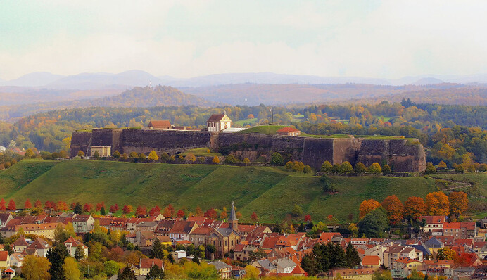 Facebook видалив офіційну сторінку французького міста - його назву прийняли за лайку