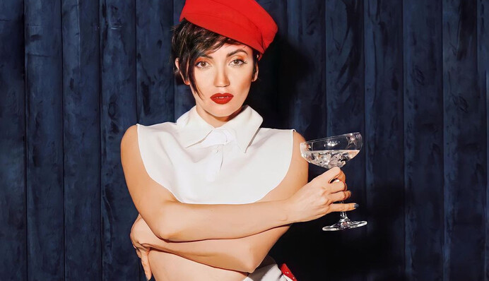 Оля Цибульська назвала себе 