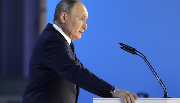 Деескалація або димова завіса: чому Путін промовчав про Україну