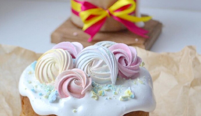 Как сделать вкусную глазурь для паски: простой рецепт