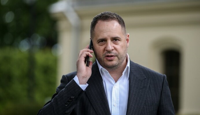 Єрмак проти Тимошенка: хто тепер 