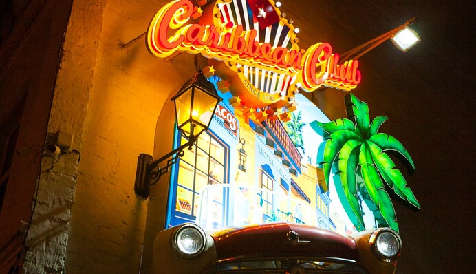 Концертний травень Caribbean Club: гумор, вар'єте, джаз, театр і концерти