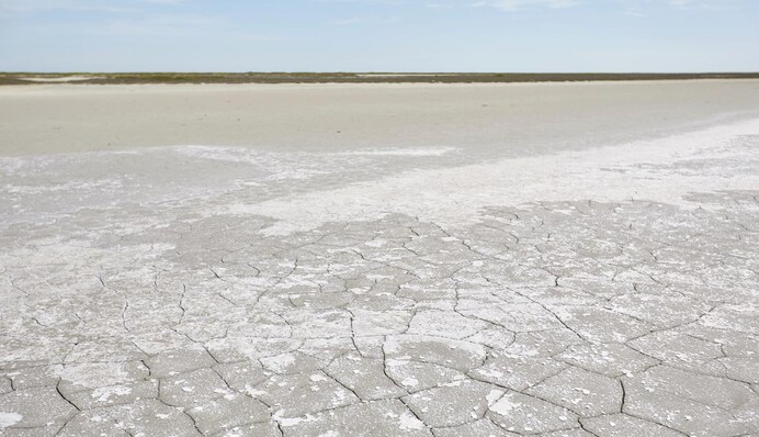 Засыхающий Крым: спасет ли оккупантов вода под Азовским морем