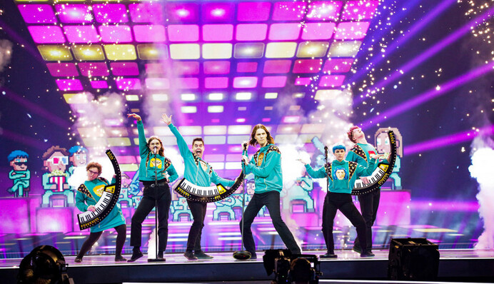 Верка Сердючка похвалилась кавером на Dancing Lasha Tumbai от фаворитов 