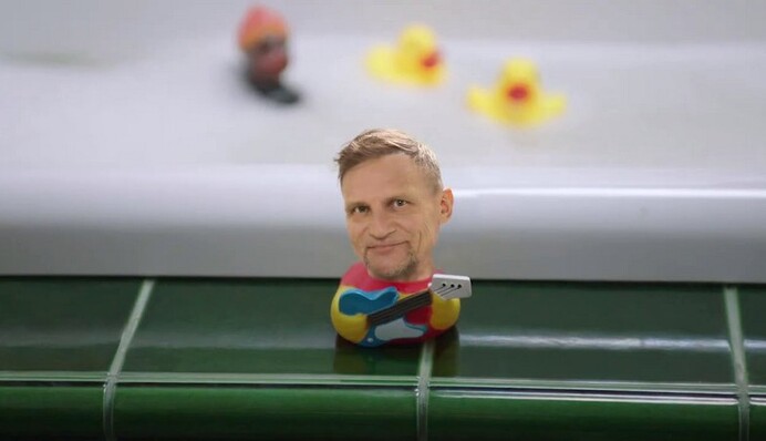 Олег Скрипка признался, что был вынужден сняться в назойливой рекламе онлайн-казино