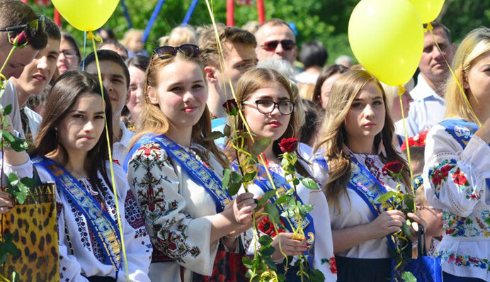 Десяті класи скорочують, а ліцеїв немає: де вчитися випускникам 9-х класів
