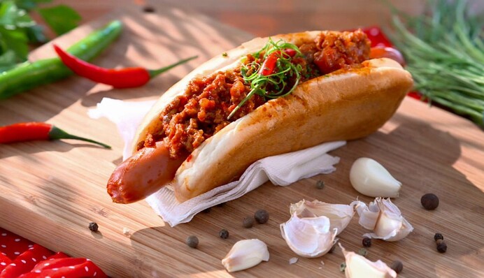 Готовим дома оригинальные хот-доги с фаршем: подробный рецепт