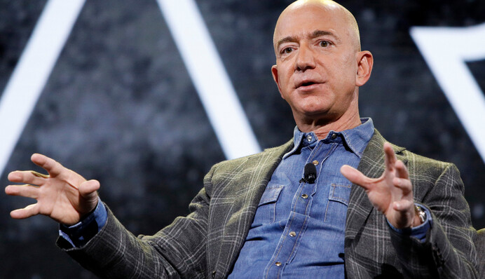 Джефф Безос полетит в космос уже этим летом - еще одно место на корабле он разыграет онлайн