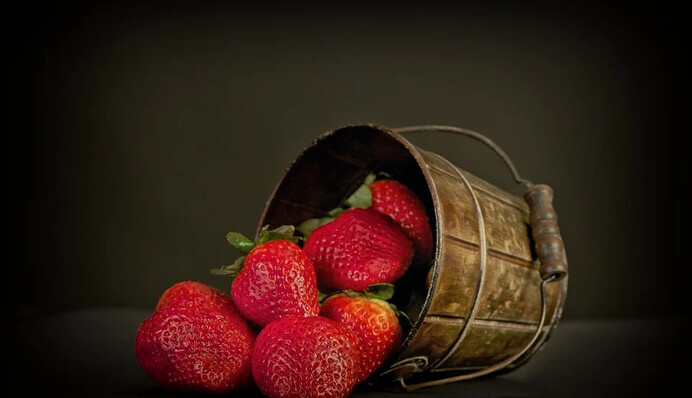 Скільки полуниці корисно їсти влітку та як перевірити ягоду на нітрати