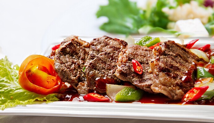 Что приготовить из говядины: 3 простых и вкусных рецепта на ужин