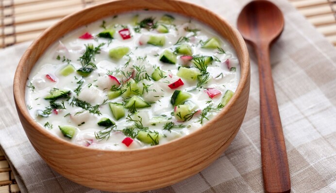 Як приготувати смачну окрошку на айрані: детальний рецепт і поради