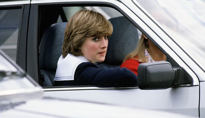 В Британии с молотка уйдет автомобиль принцессы Дианы - он был подарком принца Чарльза