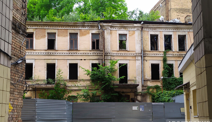 Гонконг посреди Крещатика: спасет ли историческое прошлое дом XIX века в центре Киева
