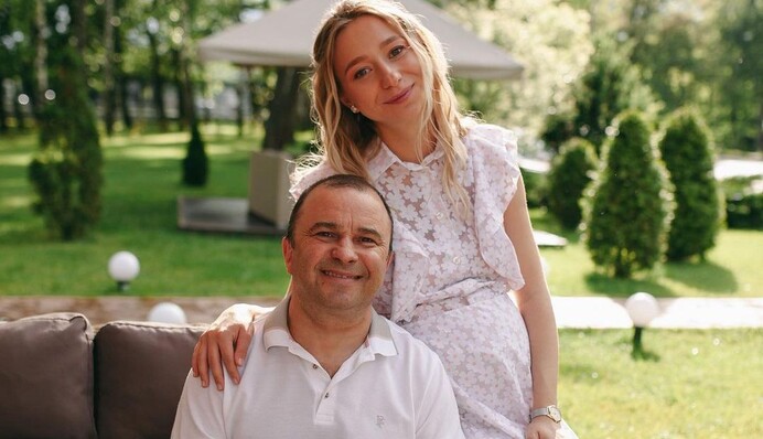 Дружині Віктора Павліка стало погано після пологів: Найстрашніше, що може бути