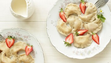 Как сделать вкусные вареники с клубникой: топ-рецепт на лето