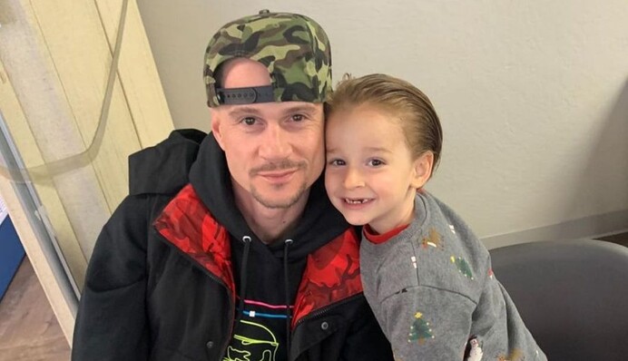 Син Григорія Чапкіса ховає батька після сімейного свята - напередодні онукові покійного артиста виповнилося 6 років