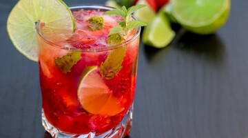 Готовим дома клубничный мохито: простой рецепт топ-коктейля на лето