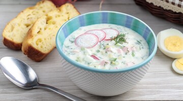Как сделать вкусную окрошку на сыворотке: самый простой рецепт и советы